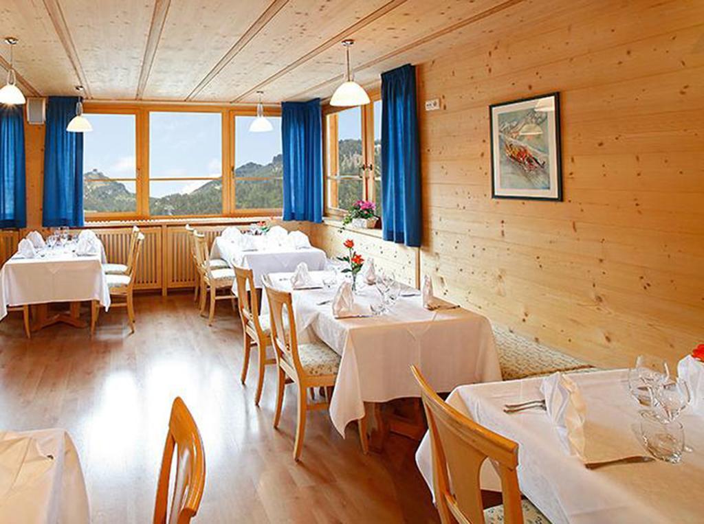 Hotel Meisules Wolkenstein in Gröden Exterior foto