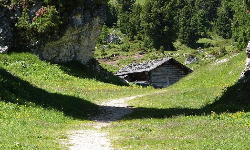 Hotel Meisules Wolkenstein in Gröden Exterior foto